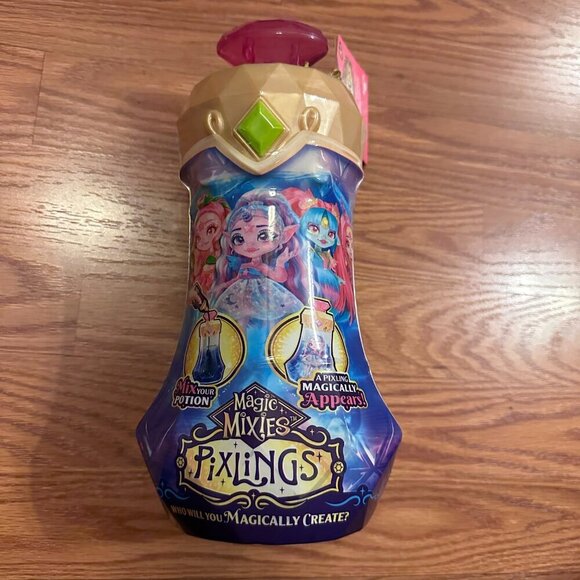 Magic Mixies Pixlings Doll- Faye the Fairy Green Diamond - Picture 3 of 5